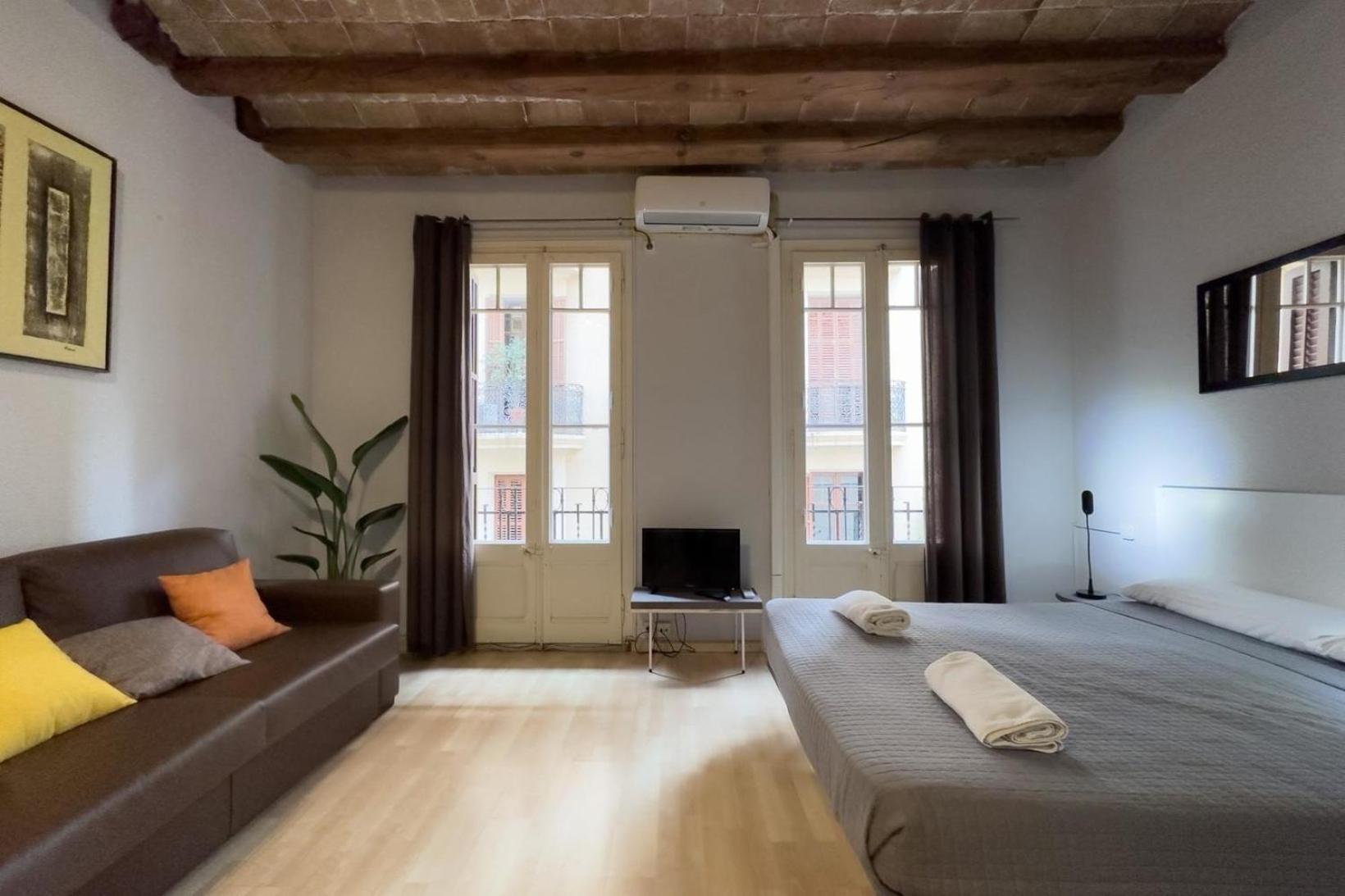 Apartamento Fuer 3 Personen Ca 40 Qm In Barcelona-gracia, Costa Brava Costa Del Maresme